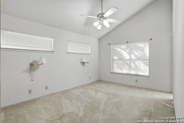 Image 10 of 35 For 13010 Hunters Ridge