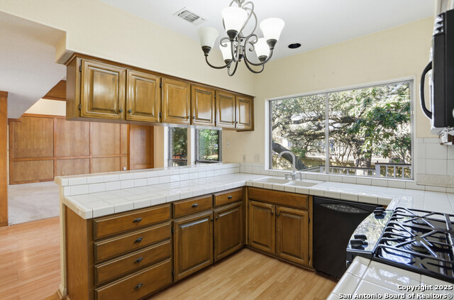 Image 5 of 35 For 13010 Hunters Ridge