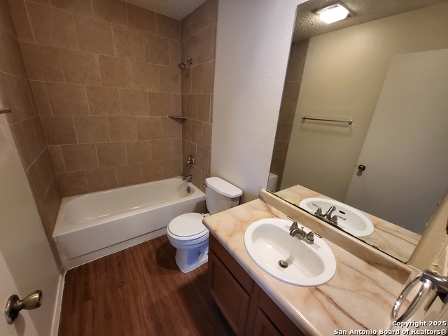 Image 9 of 10 For 8426 Cranberry Hill 2