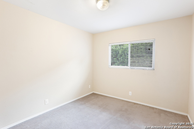 Listing photo id 18 for 6246 Cypress Circle