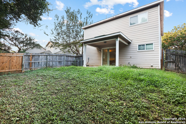 Listing photo id 22 for 6246 Cypress Circle