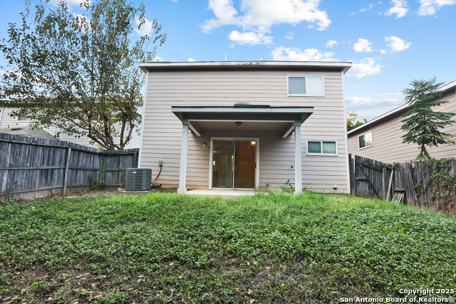 Listing photo id 23 for 6246 Cypress Circle