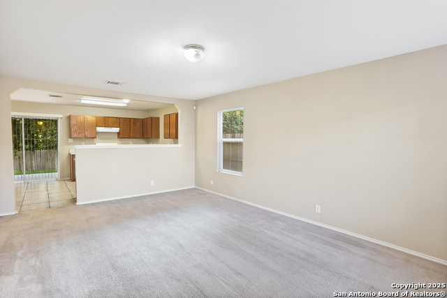 Listing photo id 2 for 6246 Cypress Circle