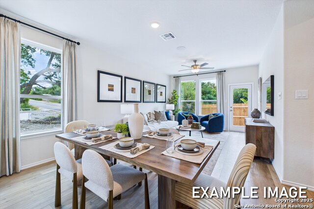 Listing photo id 8 for 1018 West 1604 North Unit 303
