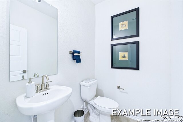Listing photo id 15 for 1018 West 1604 North Unit 303