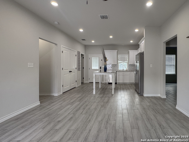 Image 11 of 22 For 2410 Golf