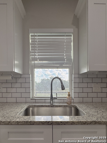 Image 20 of 22 For 2410 Golf