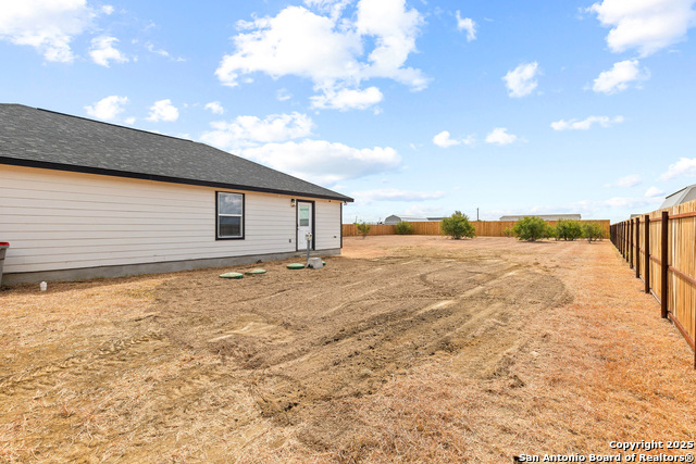 Image 27 of 35 For 146 Granjeno