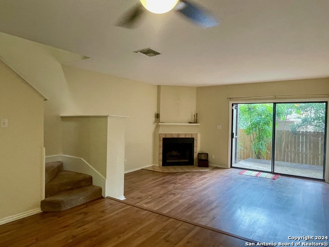 Image 10 of 20 For 11815 Vance Jackson  1605