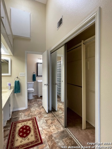 Image 16 of 20 For 11815 Vance Jackson  1605