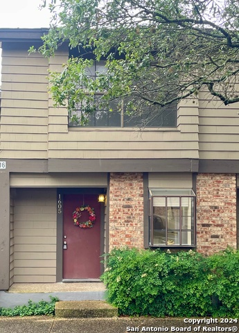 Image 2 of 20 For 11815 Vance Jackson  1605