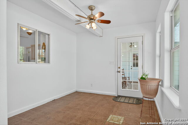 Image 30 of 38 For 801 Orchard Park