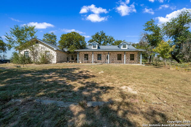 Image 35 of 38 For 801 Orchard Park