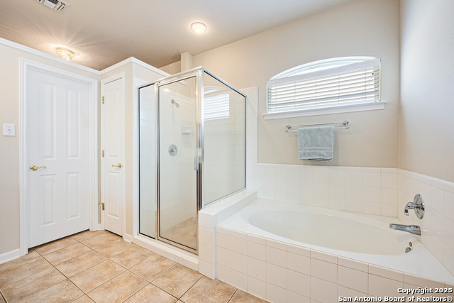 Image 18 of 32 For 9302 Tyler Oaks