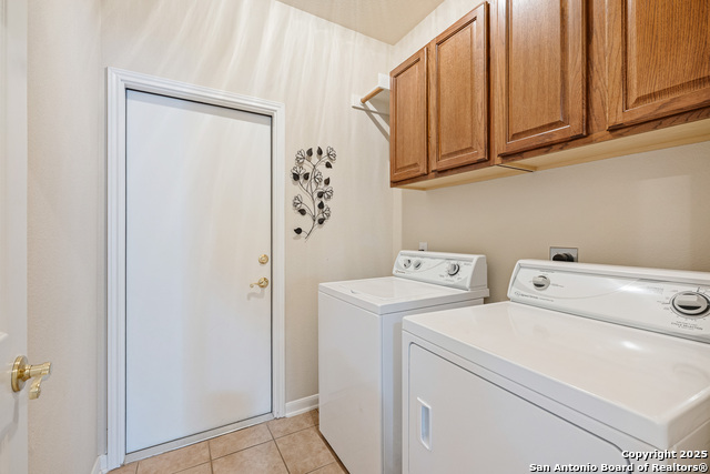 Image 20 of 32 For 9302 Tyler Oaks