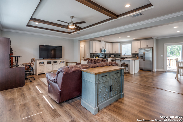 Listing photo id 15 for 1440 Nockenut