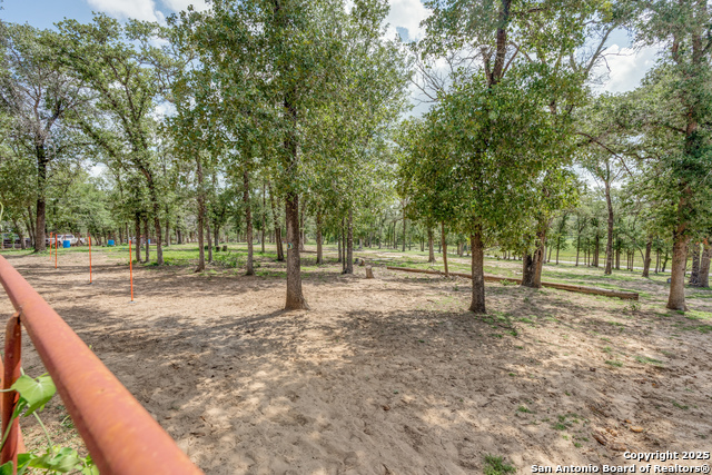 Listing photo id 29 for 1440 Nockenut