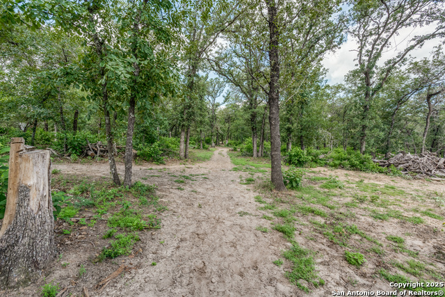 Listing photo id 30 for 1440 Nockenut