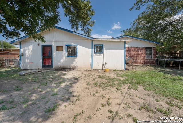 Image 23 of 24 For 5030 Creekmoor