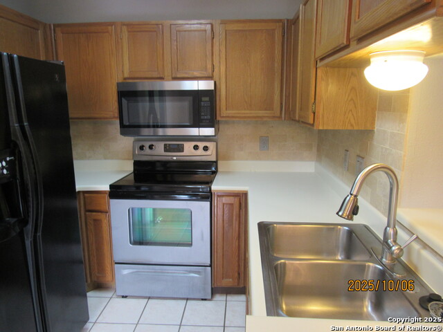 Image 9 of 20 For 5322 Medical Dr.  D-108