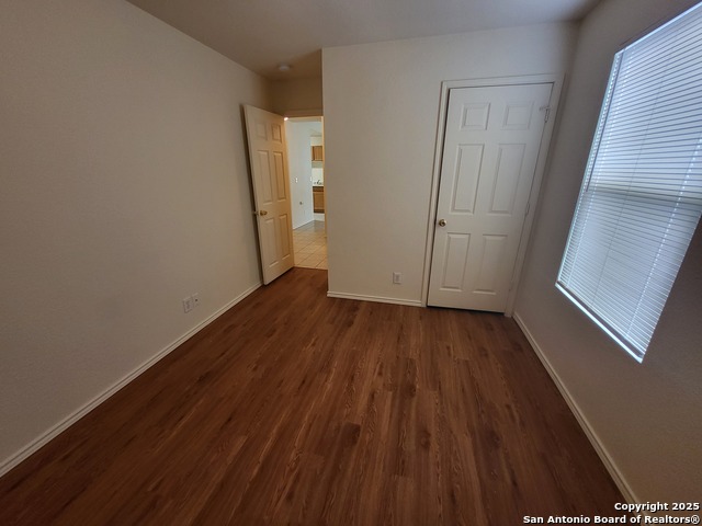 Listing photo id 7 for 7963 M G Rd