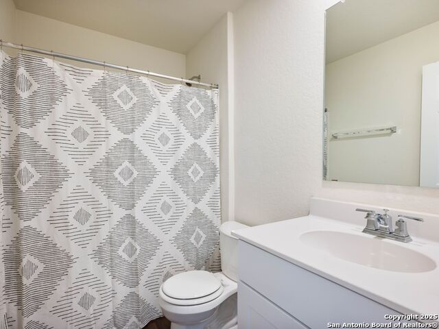 Image 16 of 30 For 418 Forsythia