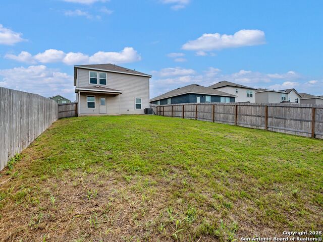 Image 26 of 30 For 418 Forsythia