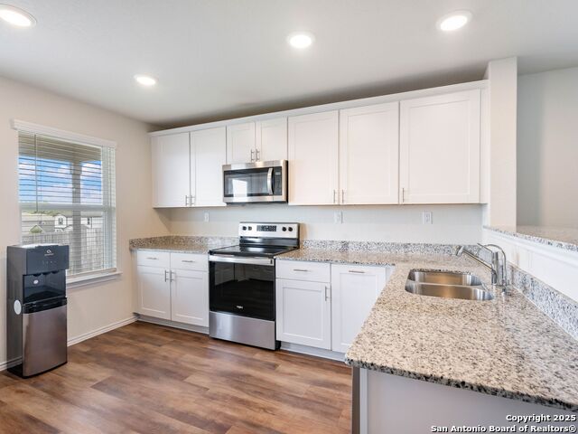 Image 5 of 30 For 418 Forsythia