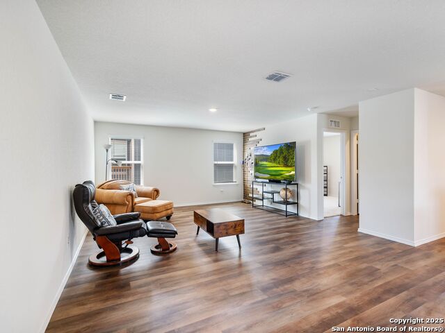 Image 8 of 30 For 418 Forsythia