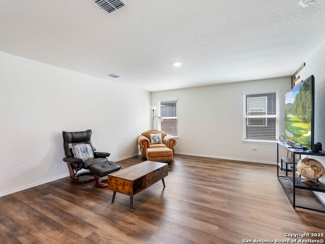 Image 9 of 30 For 418 Forsythia