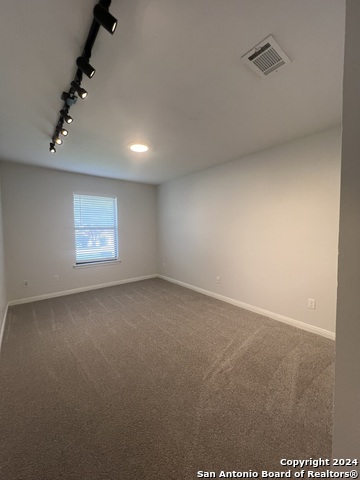 Image 16 of 28 For 931 Northpark Ridge