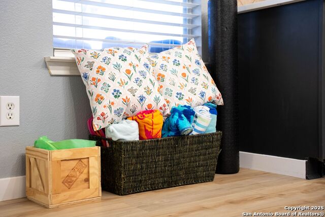 Image 113 of 158 For 9811 Magnolia