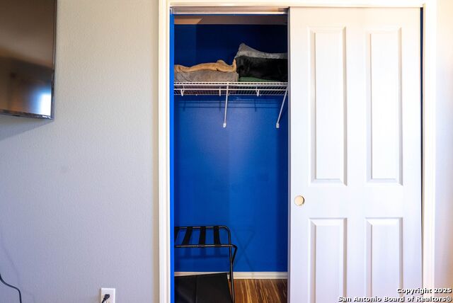 Image 118 of 158 For 9811 Magnolia