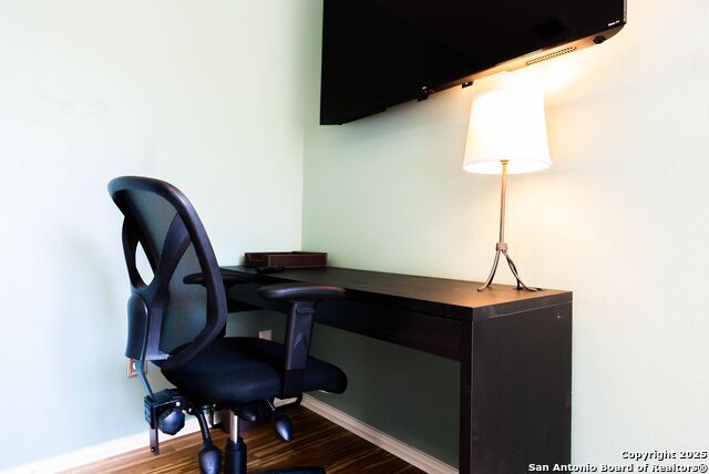 Image 119 of 158 For 9811 Magnolia