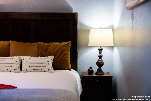 Image 134 of 158 For 9811 Magnolia