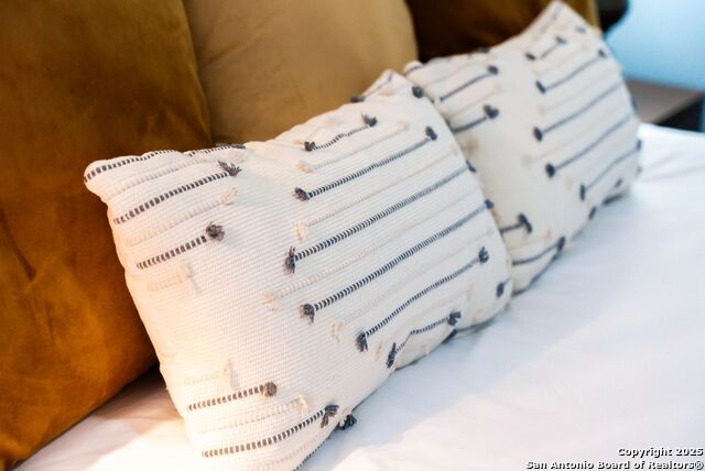 Image 138 of 158 For 9811 Magnolia