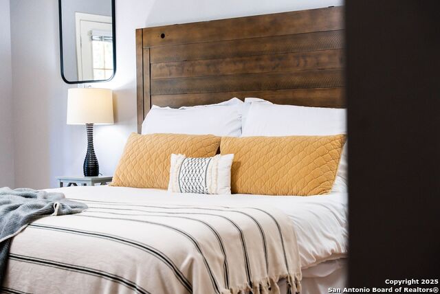 Image 139 of 158 For 9811 Magnolia