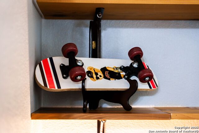 Image 148 of 158 For 9811 Magnolia