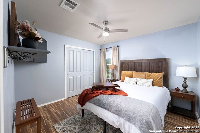 Image 15 of 158 For 9811 Magnolia