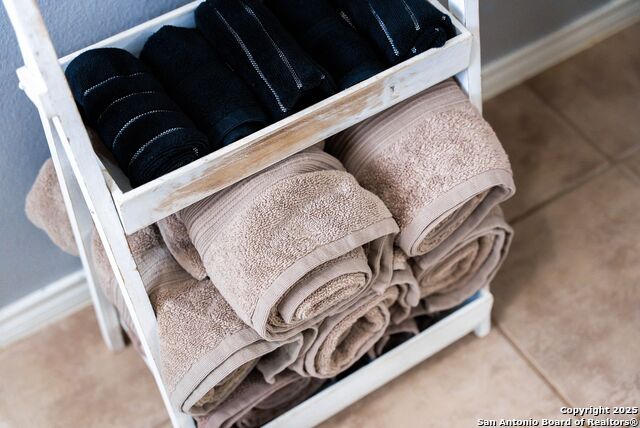 Image 150 of 158 For 9811 Magnolia