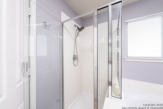 Image 23 of 158 For 9811 Magnolia