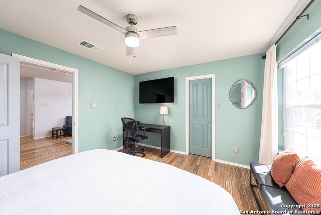 Image 28 of 158 For 9811 Magnolia