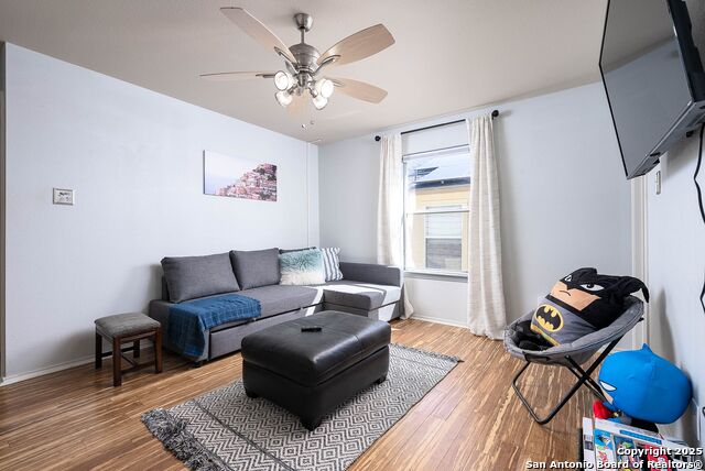 Image 31 of 158 For 9811 Magnolia