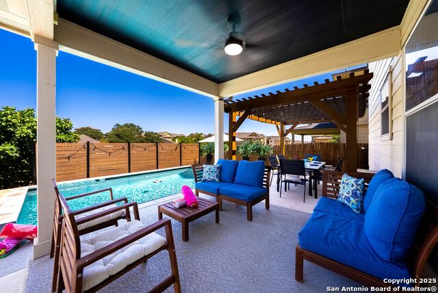 Image 42 of 158 For 9811 Magnolia