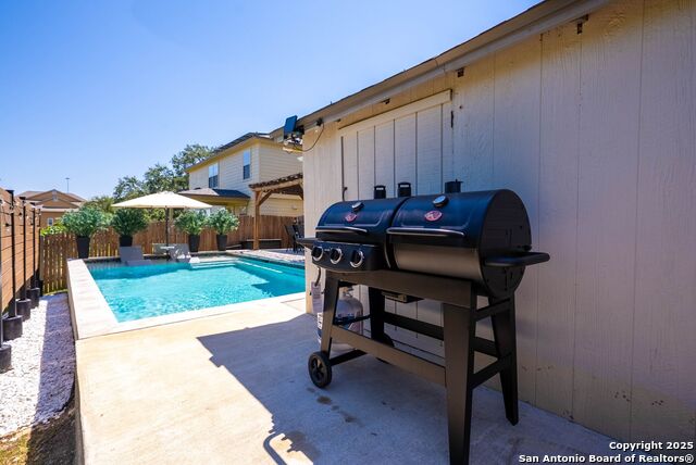 Image 53 of 158 For 9811 Magnolia