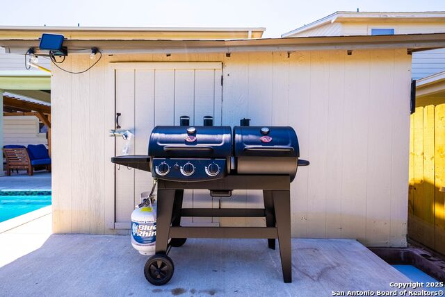 Image 54 of 158 For 9811 Magnolia