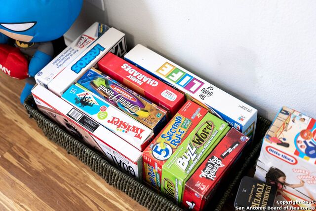 Image 73 of 158 For 9811 Magnolia