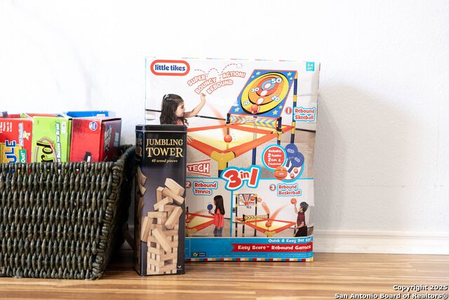 Image 74 of 158 For 9811 Magnolia