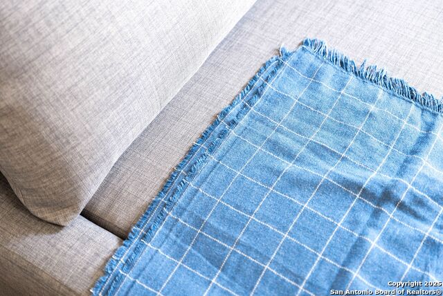 Image 75 of 158 For 9811 Magnolia