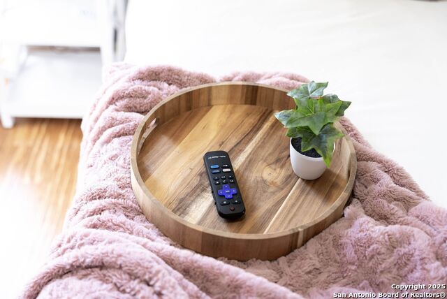 Image 80 of 158 For 9811 Magnolia